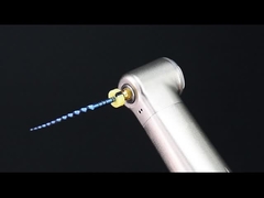 反対の角度のhandpieceを交換する歯科10:1