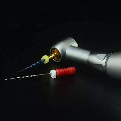 手ファイル外的なスプレー1000-2000Rpmが付いているHandpieceのステンレス製の高速歯科器械